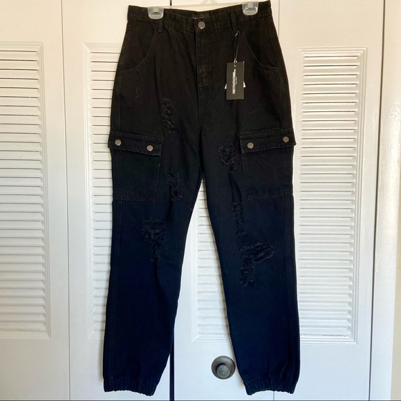 PrettyLittleThing Black Distressed Jogger Cargo Pants NWT US Size 8 - Picture 2 of 11